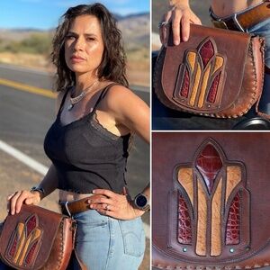 RARE 70s WYLY’S Leather Saddle Bag RUNWAY Gypsy Boho Festival Shoulder Purse VTG